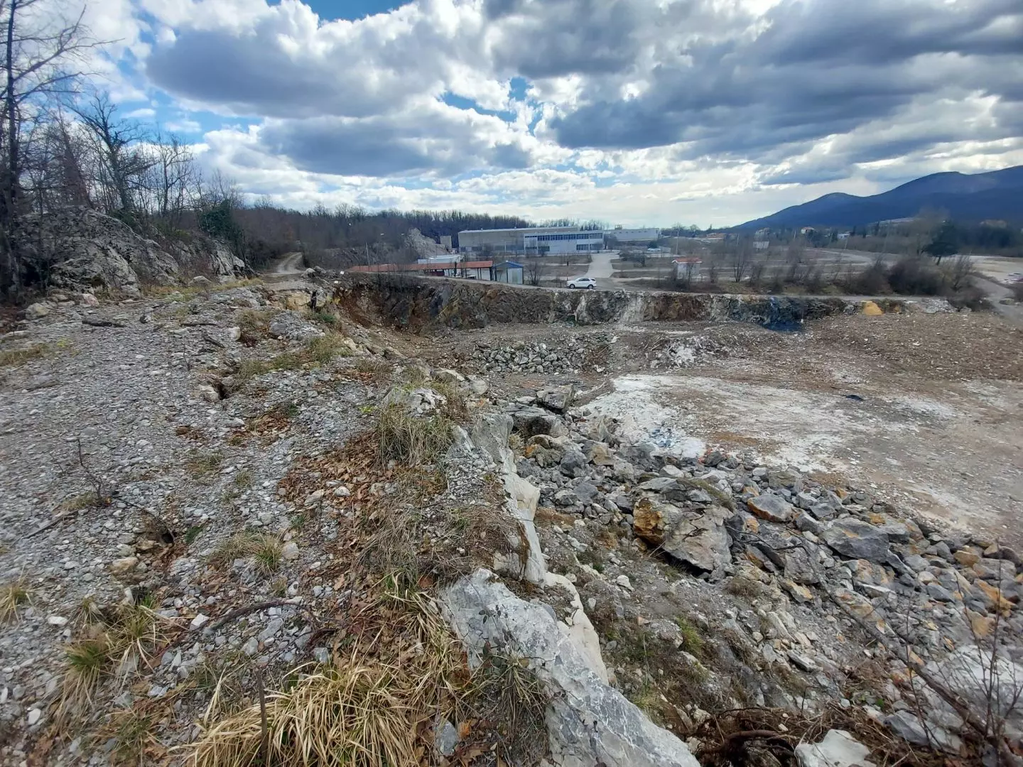 Land In Permani, Croatia (1.640 M²)