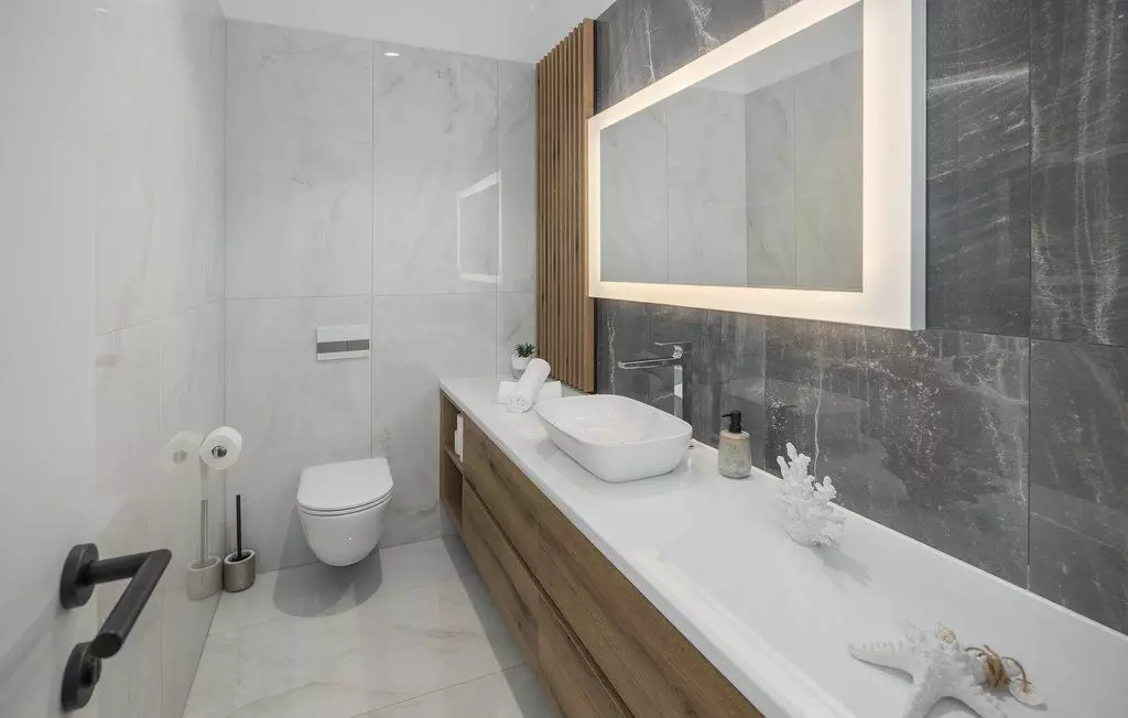 4-bedroom Villa In Umag, Croatia (250 M²)