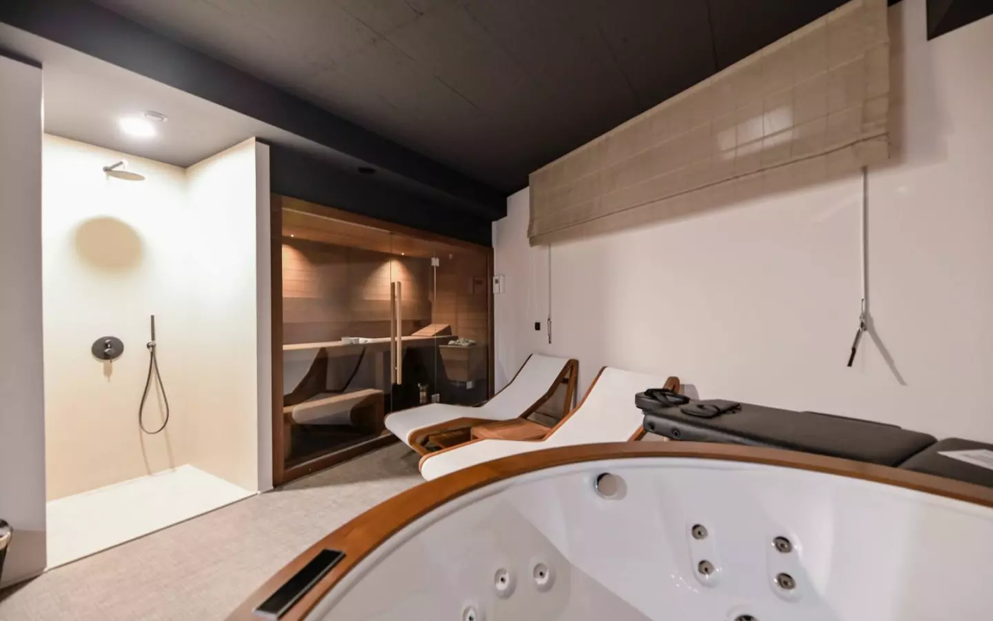 5-bedroom Villa In Mošćenice, Croatia (560 M²)