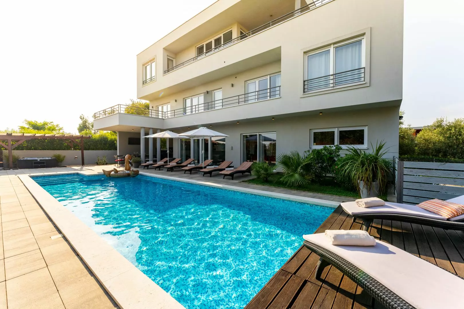 5-bedroom Villa In Medulin, Croatia (330 M²)