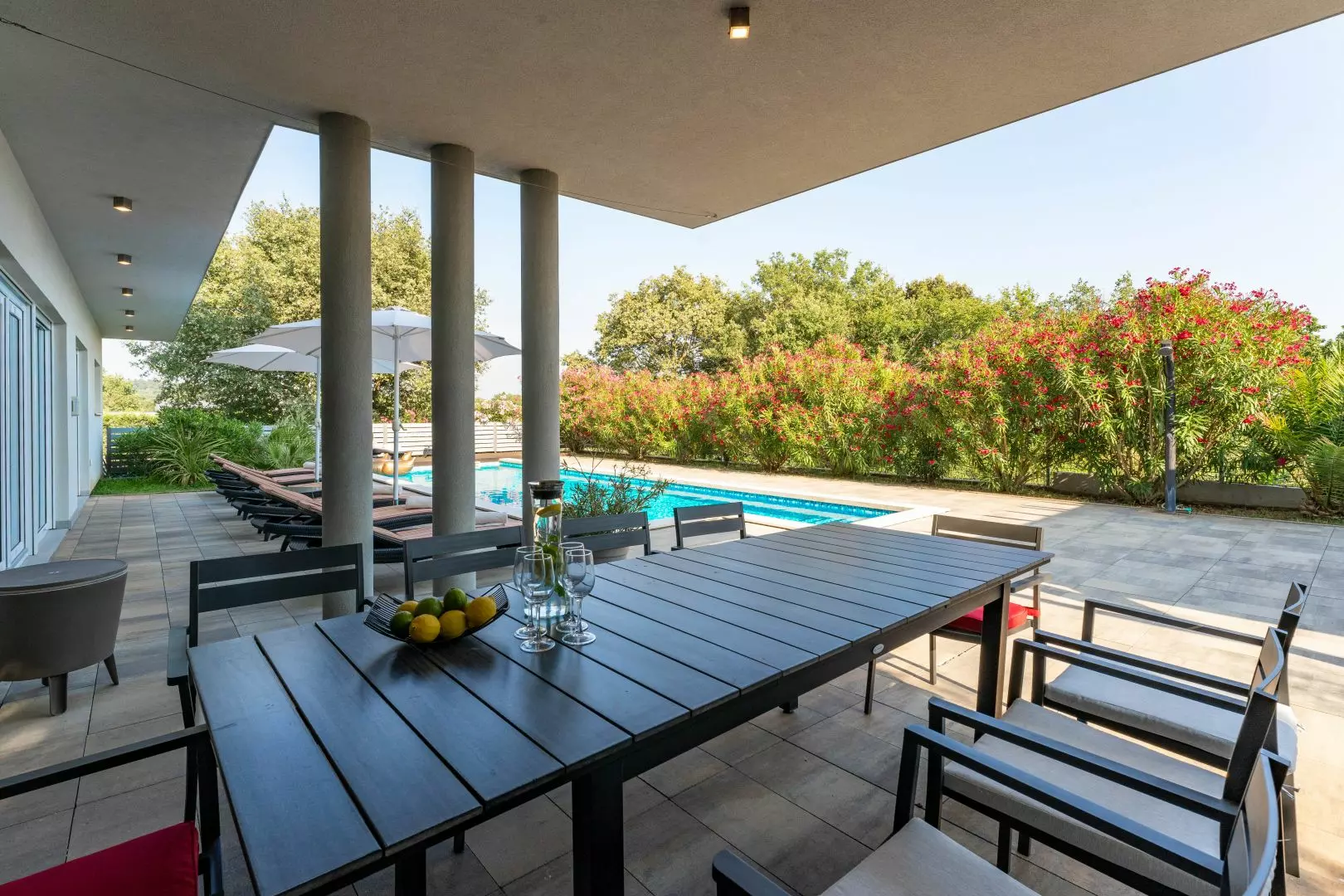 5-bedroom Villa In Medulin, Croatia (330 M²)