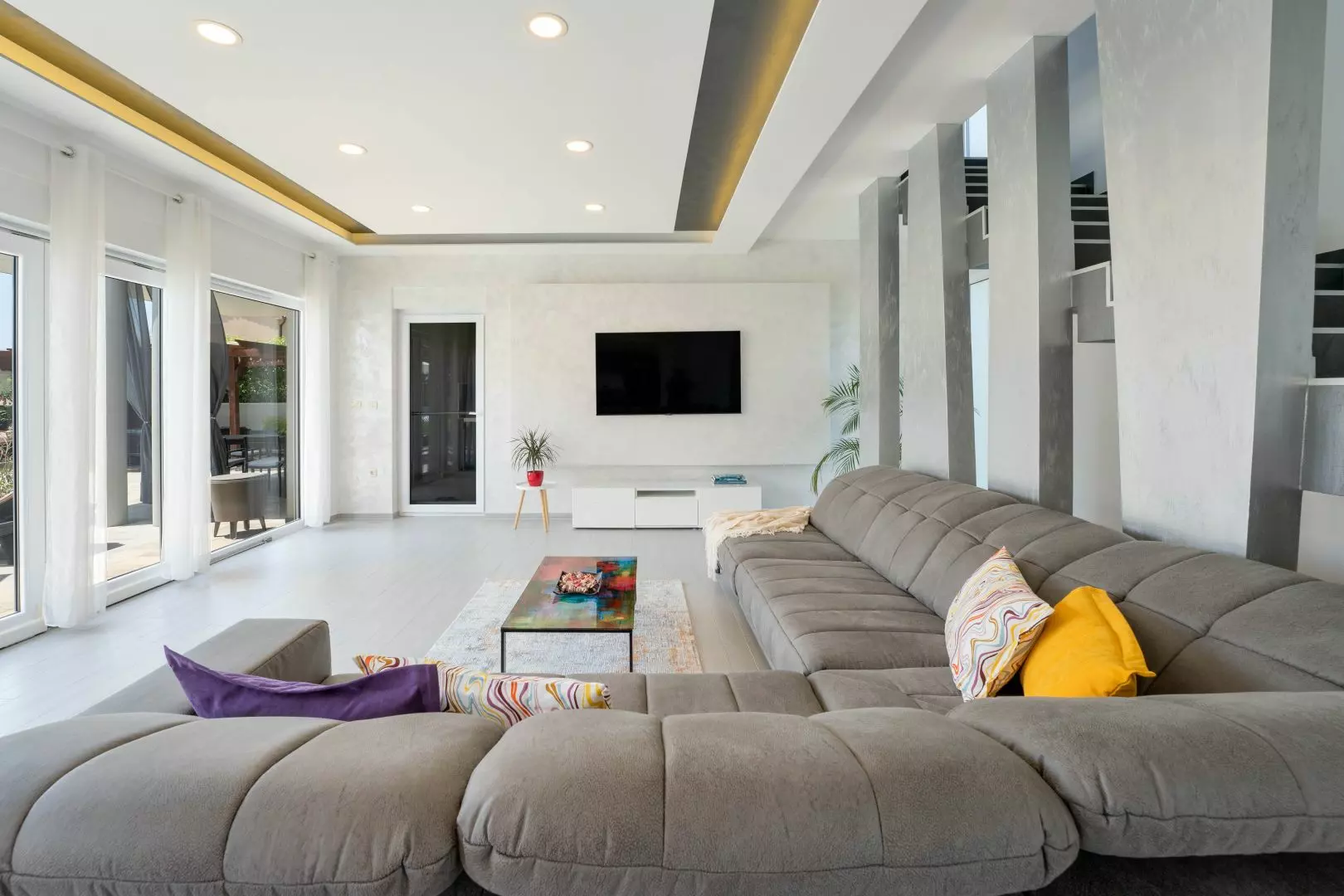 5-bedroom Villa In Medulin, Croatia (330 M²)