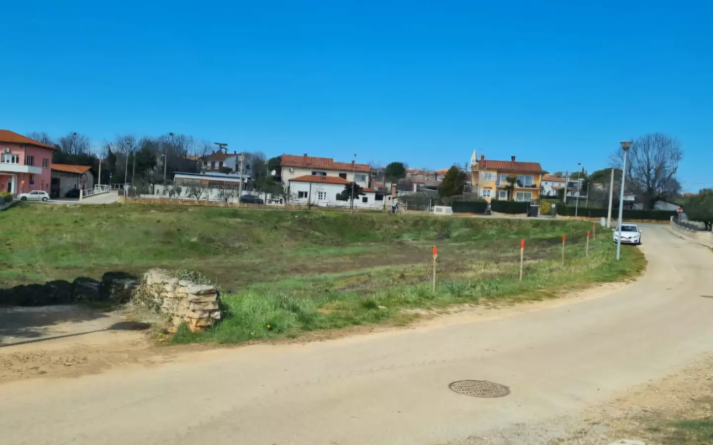 Land In Kaštelir, Croatia (700 M²)