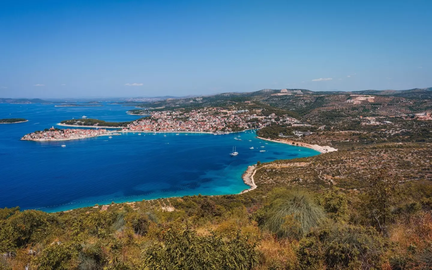 Land In Primošten Burnji, Croatia (1.810 M²)