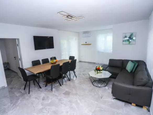 4-bedroom Detached House In Poreč, Croatia (160 M²)
