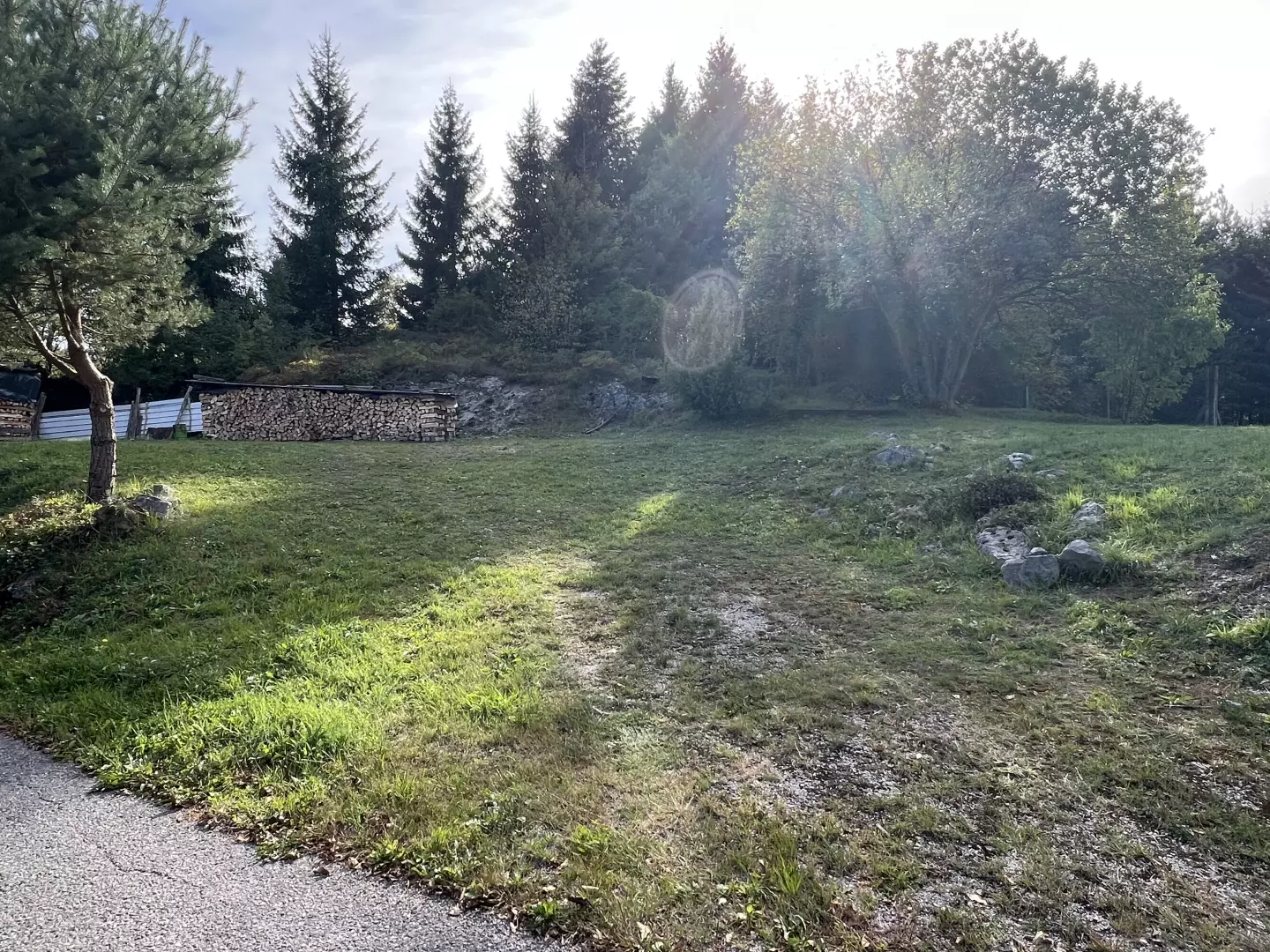 Land In Vrbovsko, Croatia (1.209 M²)