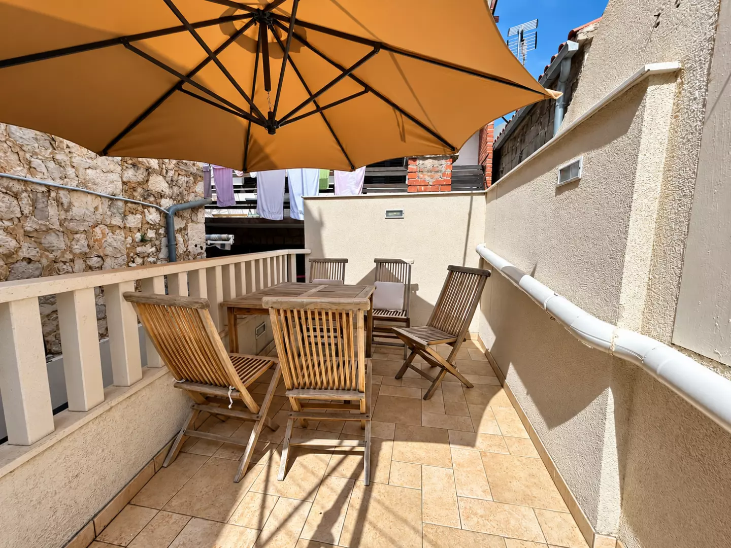 3-bedroom Apartment In Primošten, Croatia (85 M²)