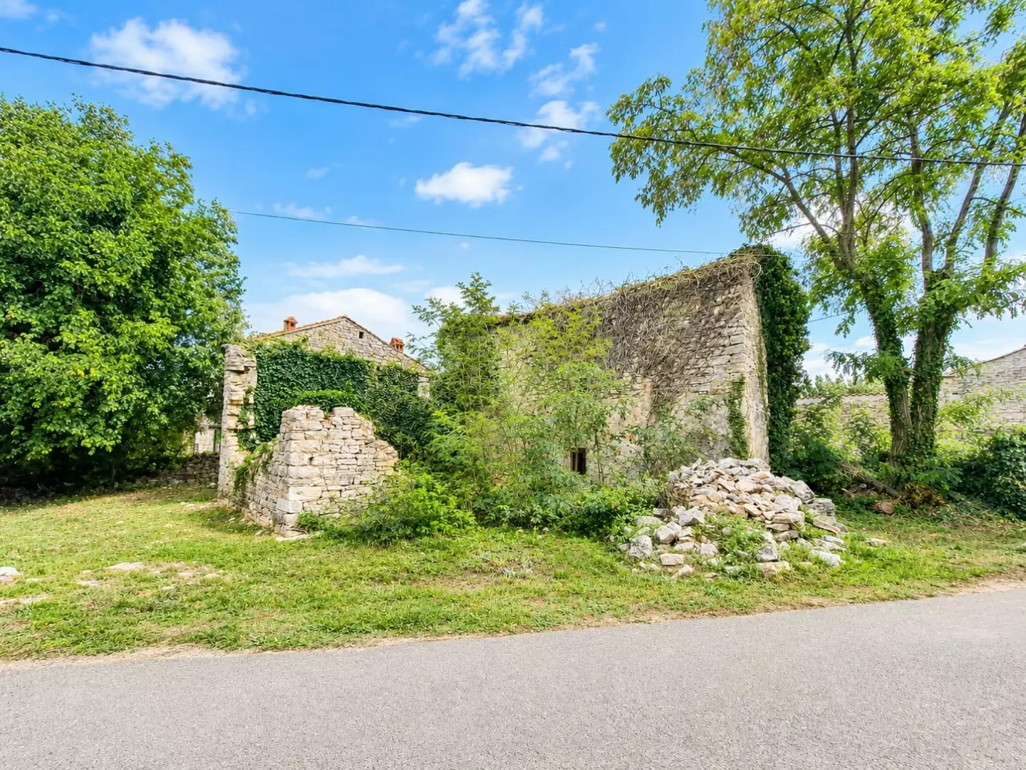 Land In Krmed, Croatia (141 M²)