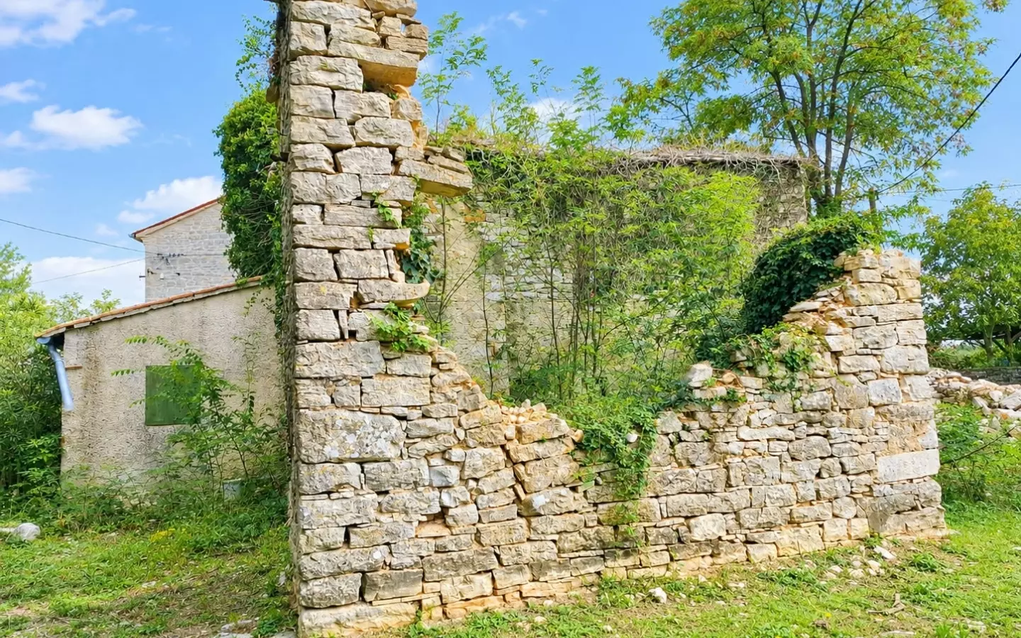 Land In Krmed, Croatia (141 M²)