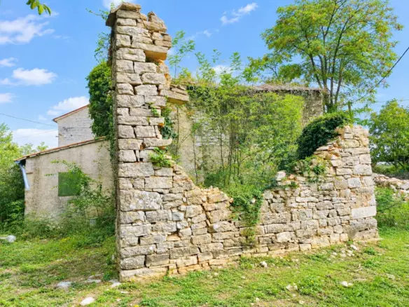 Land In Krmed, Croatia (141 M²)