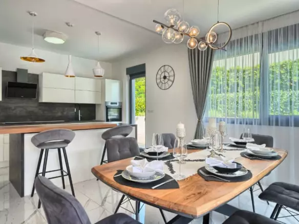 3-bedroom Villa In Strožanac, Croatia (325,89 M²)