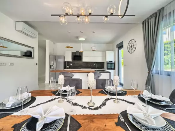 3-bedroom Villa In Strožanac, Croatia (325,89 M²)