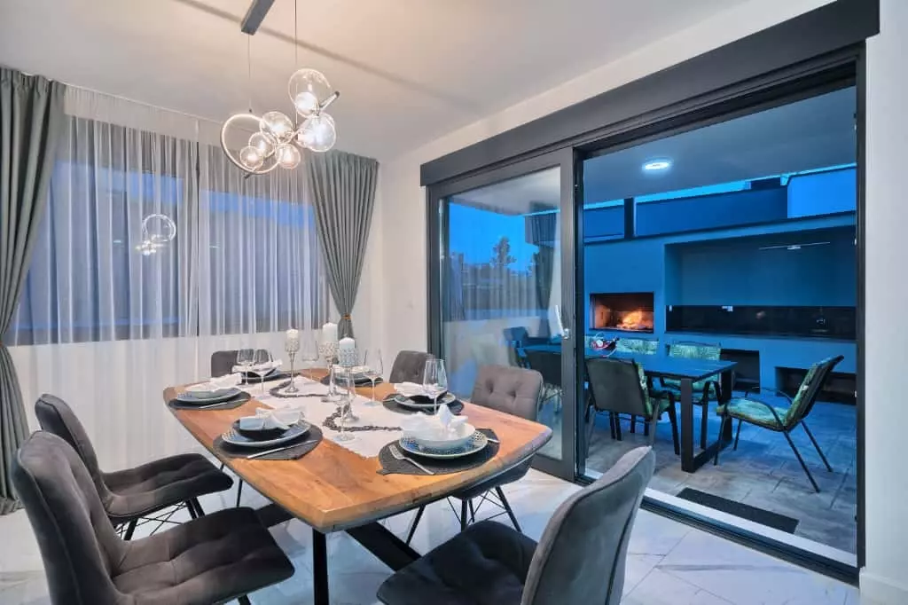 3-bedroom Villa In Strožanac, Croatia (325,89 M²)