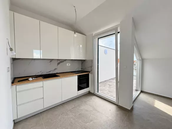 2-bedroom Apartment In Rogoznica, Croatia (54,58 M²)