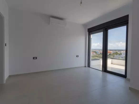3-bedroom Apartment In Murter, Croatia (103,93 M²)