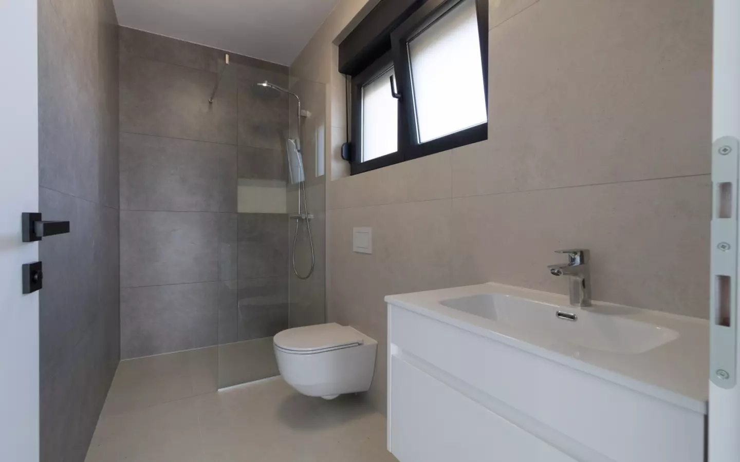 3-bedroom Apartment In Murter, Croatia (103,93 M²)