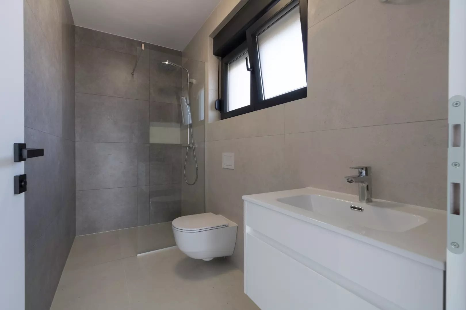 3-bedroom Apartment In Murter, Croatia (103,93 M²)