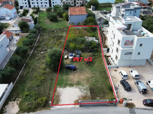Land In Bibinje, Croatia (987 M²)