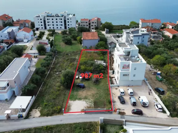 Land In Bibinje, Croatia (987 M²)