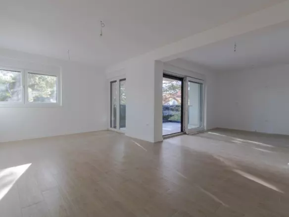 2-bedroom Apartment In Pakoštane, Croatia (91,6 M²)