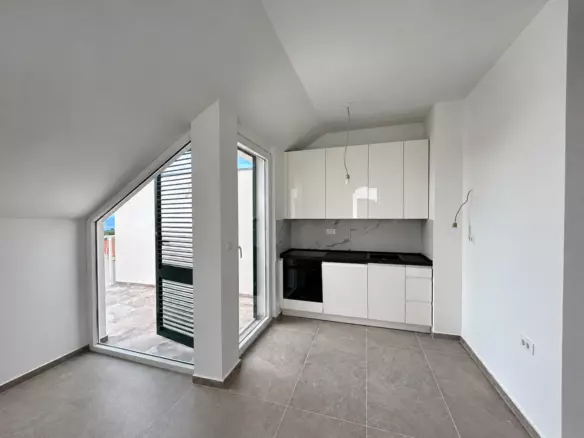 2-bedroom Apartment In Rogoznica, Croatia (54,58 M²)