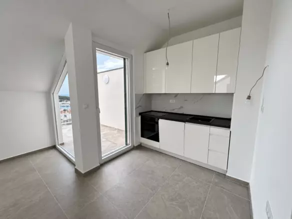 2-bedroom Apartment In Rogoznica, Croatia (54,58 M²)