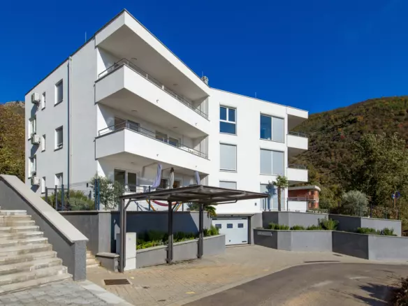 2-bedroom Apartment In Mošćenička Draga, Croatia (54 M²)