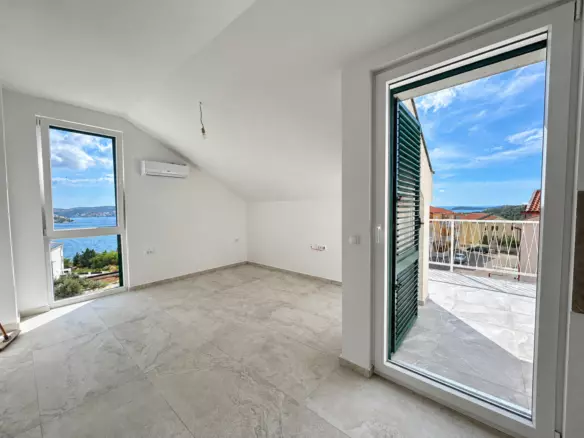 2-bedroom Apartment In Rogoznica, Croatia (54,58 M²)