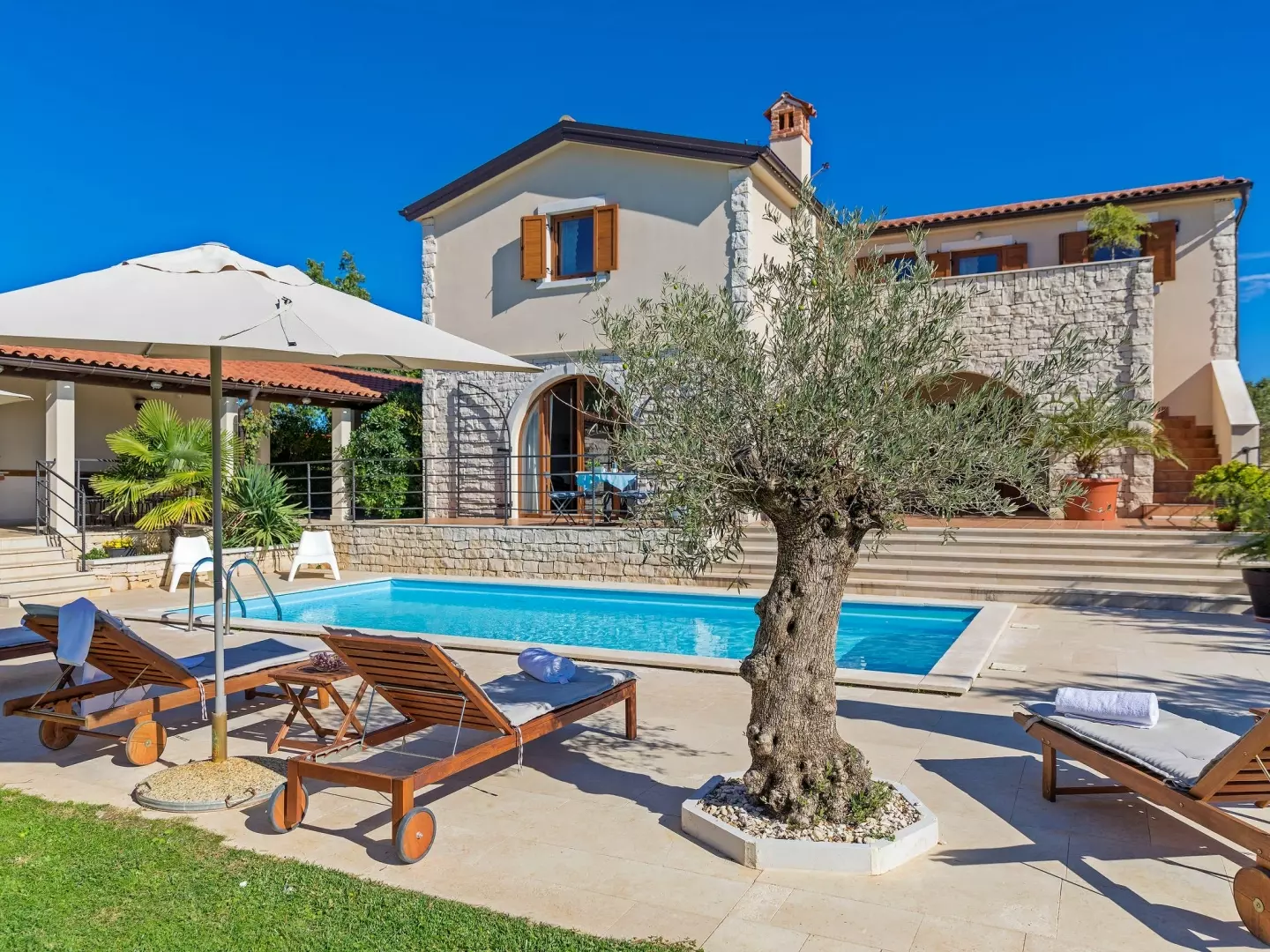 4-bedroom Detached House In Svetvinčenat, Croatia (279 M²)