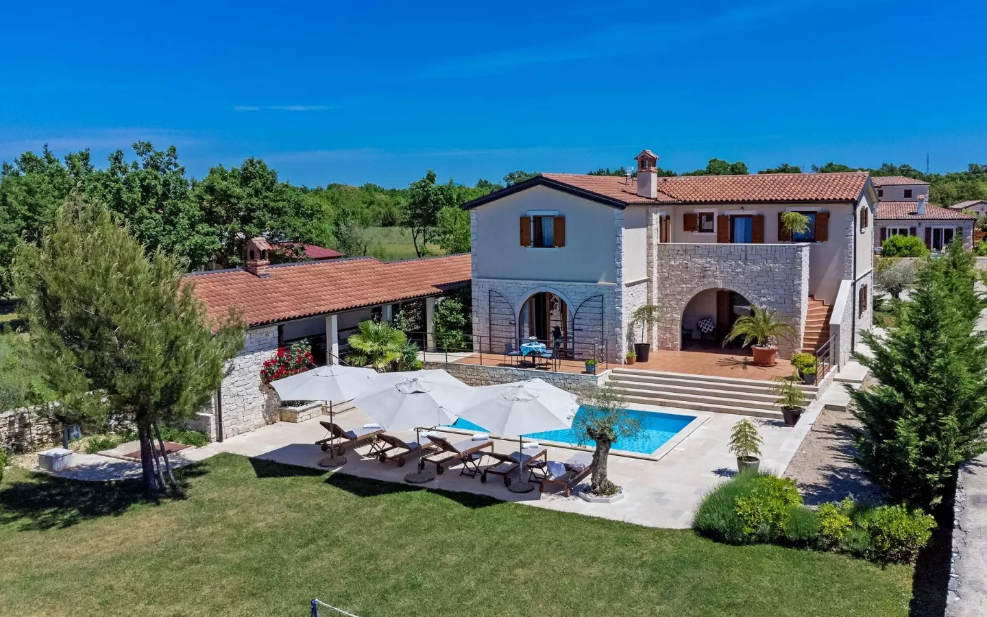 4-bedroom Detached House In Svetvinčenat, Croatia (279 M²)