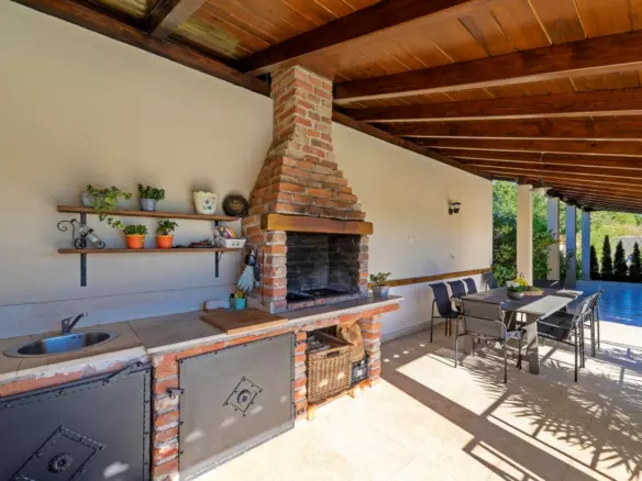 4-bedroom Detached House In Svetvinčenat, Croatia (279 M²)
