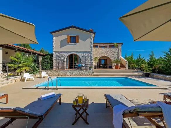 4-bedroom Detached House In Svetvinčenat, Croatia (279 M²)