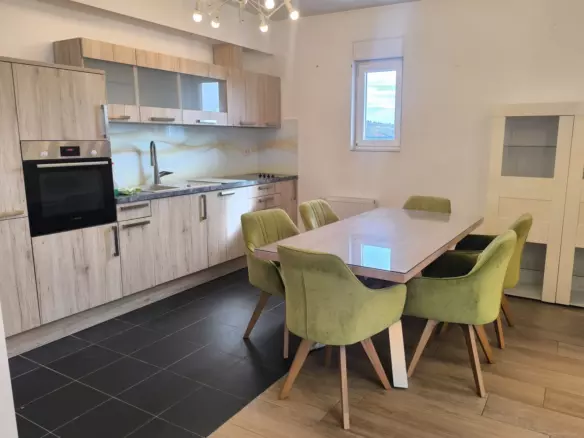 3-bedroom Apartment In Monvidal, Croatia (77 M²)