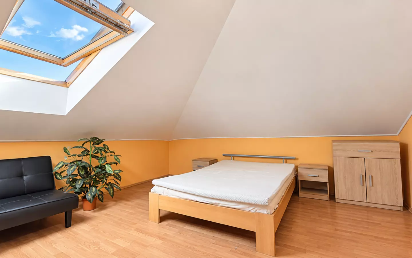 2-bedroom Apartment In Opatija – Centar, Croatia (82 M²)