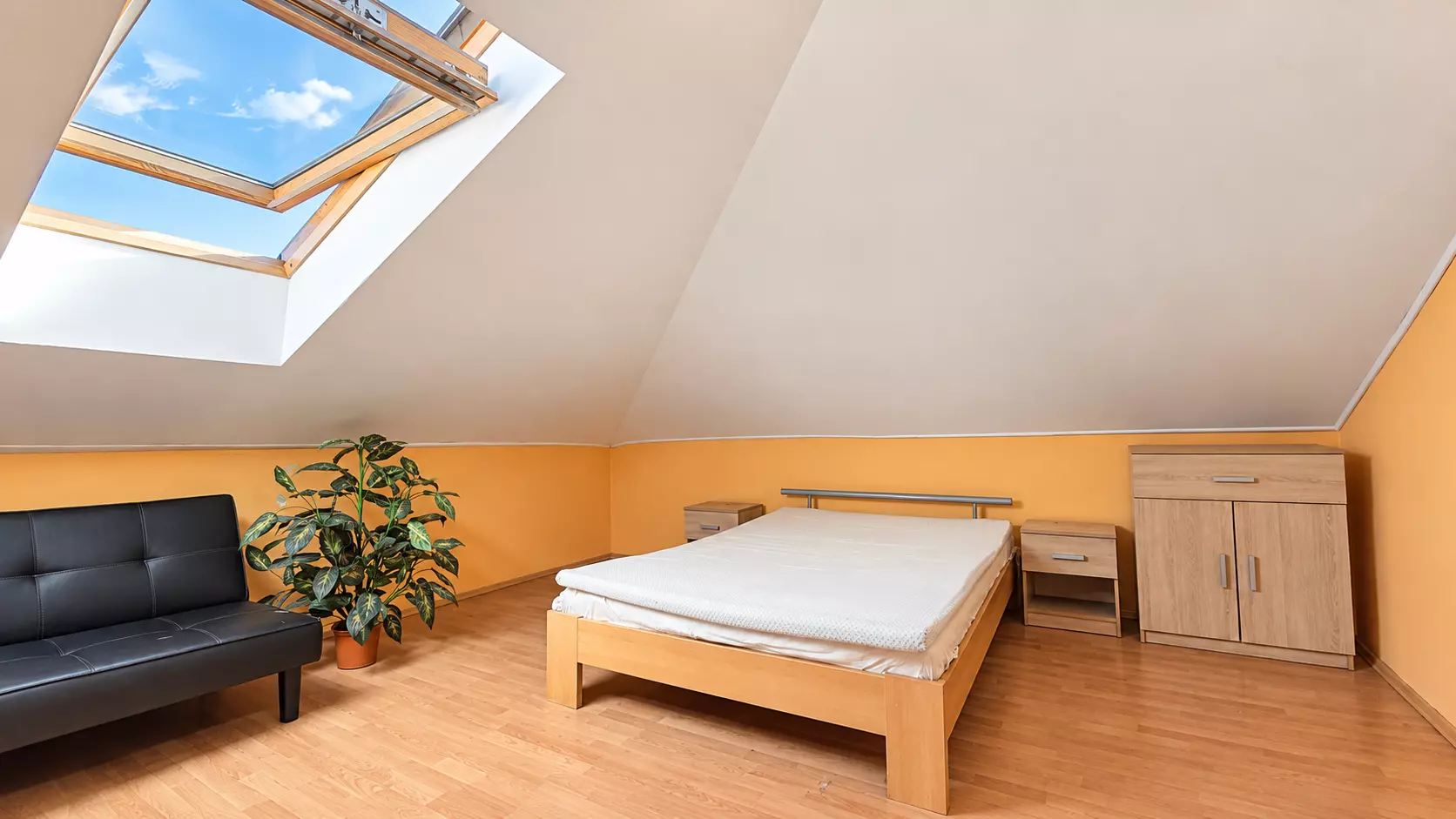 2-bedroom Apartment In Opatija – Centar, Croatia (82 M²)