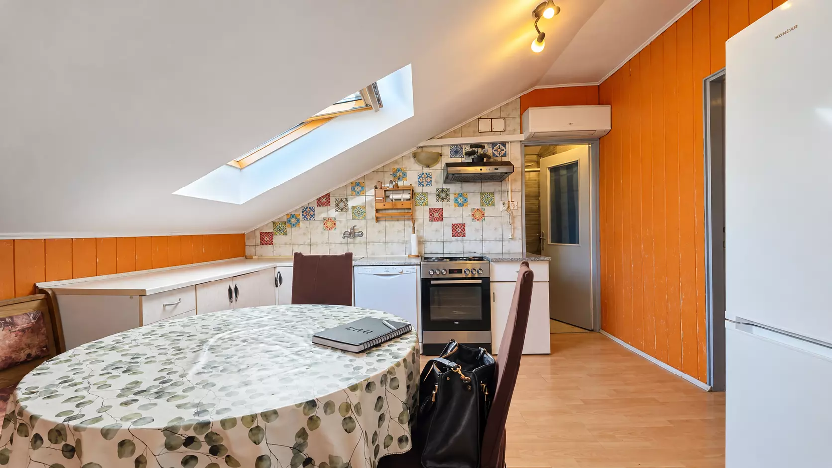 2-bedroom Apartment In Opatija – Centar, Croatia (82 M²)