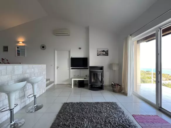 2-bedroom Apartment In Rabac, Croatia (93 M²)
