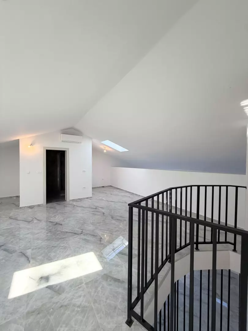 5-bedroom Apartment In Valbandon, Croatia (138,81 M²)
