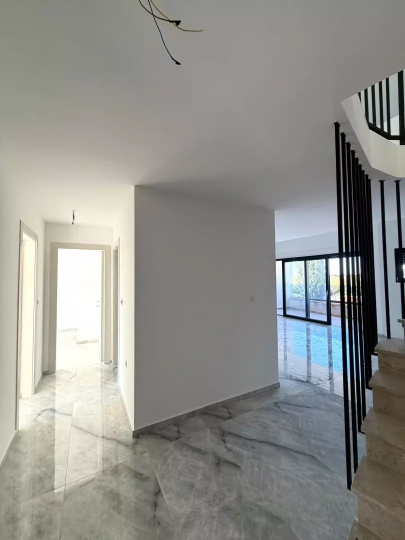 5-bedroom Apartment In Valbandon, Croatia (138,81 M²)
