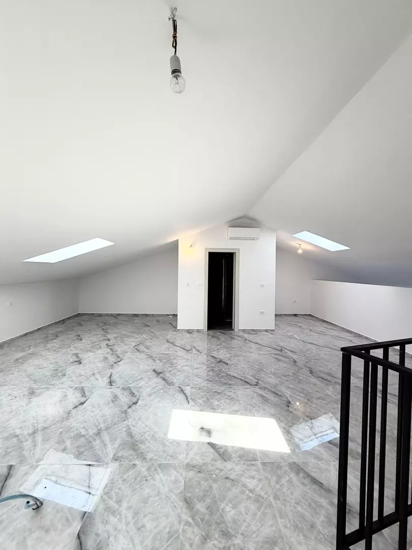 5-bedroom Apartment In Valbandon, Croatia (138,81 M²)