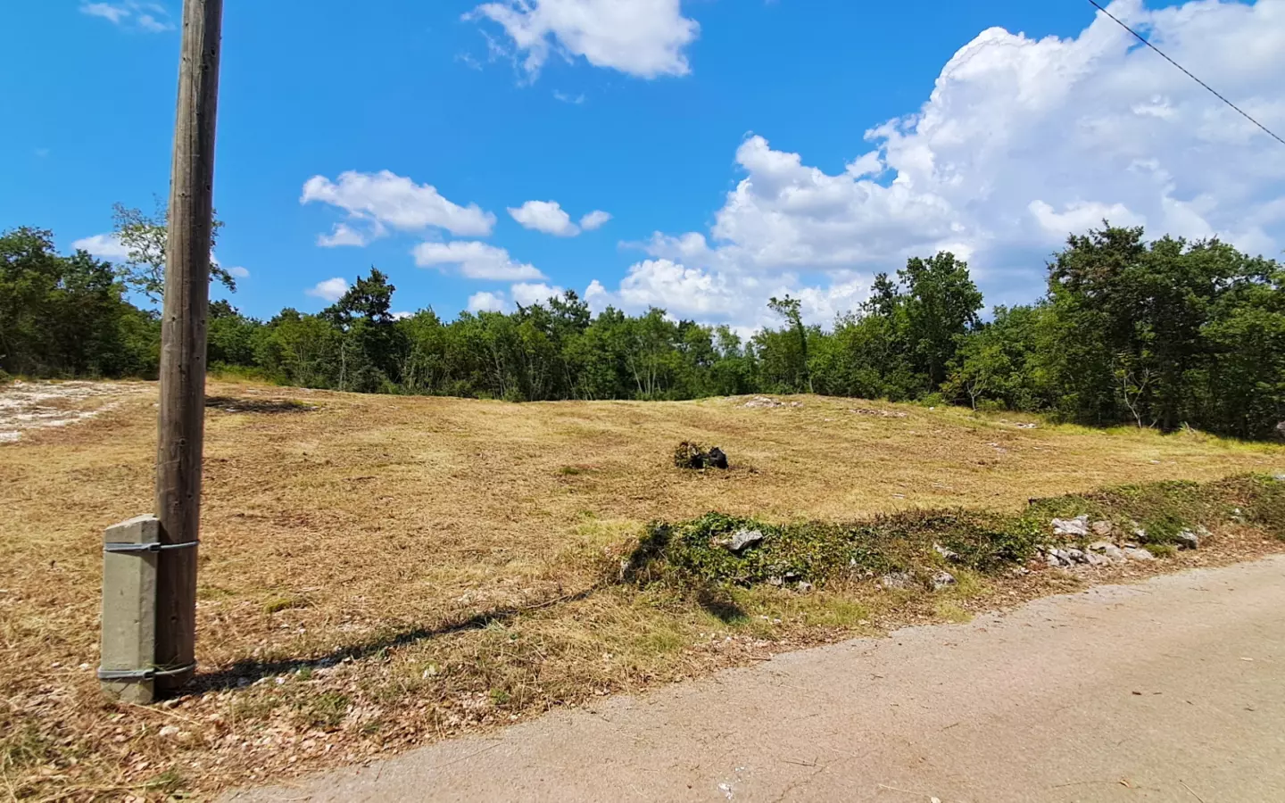 Land In Šegotići, Croatia (636 M²)