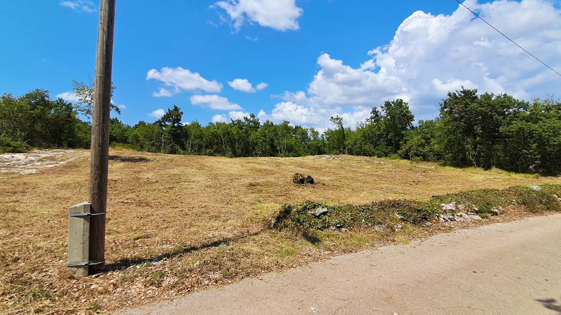 Land In Šegotići, Croatia (636 M²)