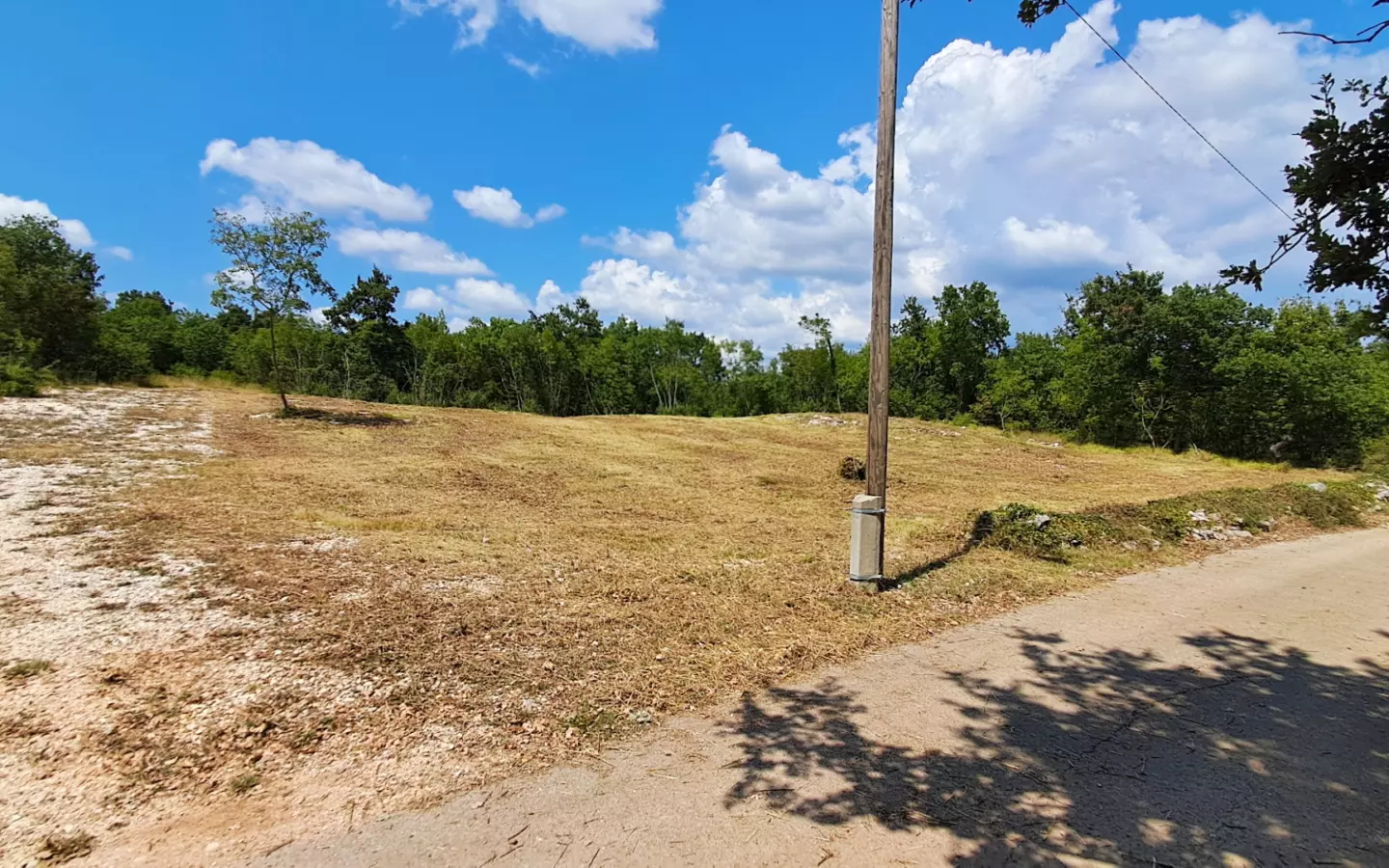 Land In Šegotići, Croatia (1.268 M²)