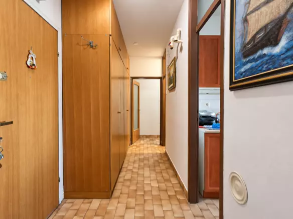 2-bedroom Apartment In Belveder, Croatia (77 M²)