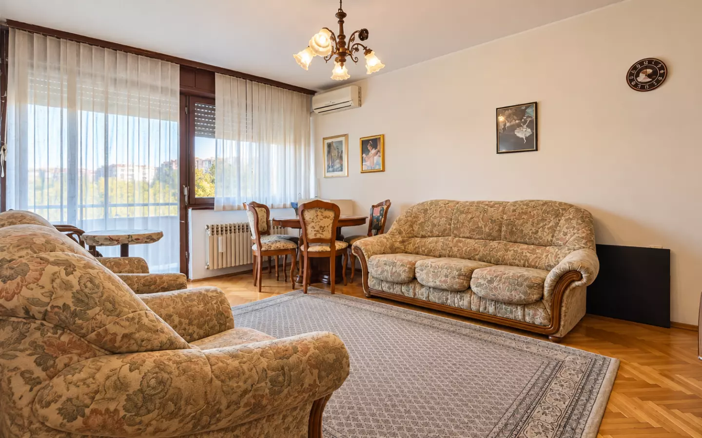 2-bedroom Apartment In Belveder, Croatia (77 M²)