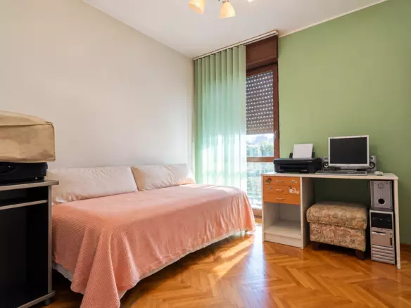 2-bedroom Apartment In Belveder, Croatia (77 M²)