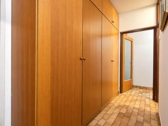 2-bedroom Apartment In Belveder, Croatia (77 M²)