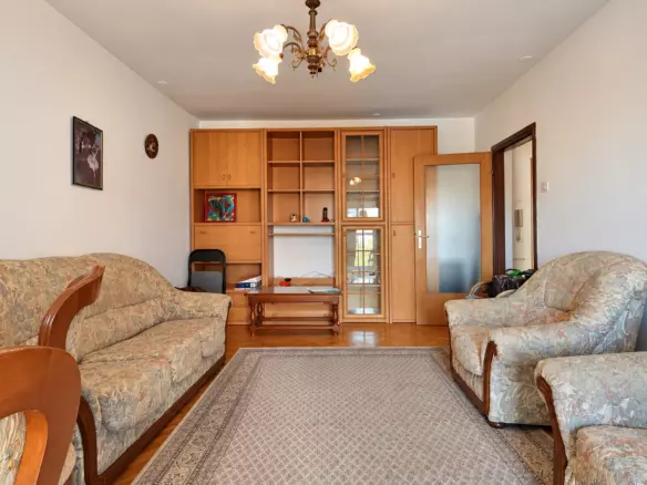 2-bedroom Apartment In Belveder, Croatia (77 M²)