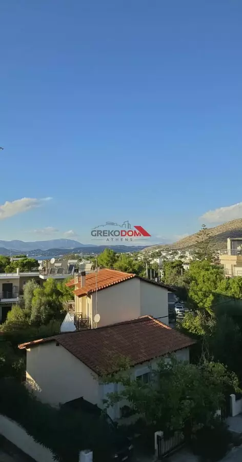 2-bedroom Flat In Saronida, Greece (42 M²)