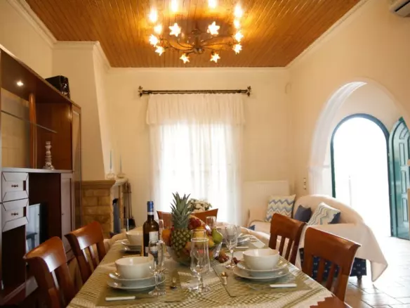 2-bedroom Flat In Corfu, Greece (71 M²)